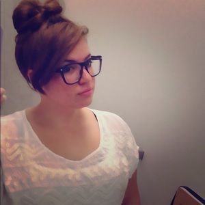 Meet your Posher, Drew